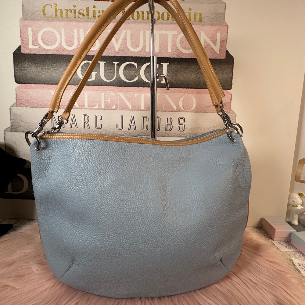 MAXX New York Light Blue Leather Purse
